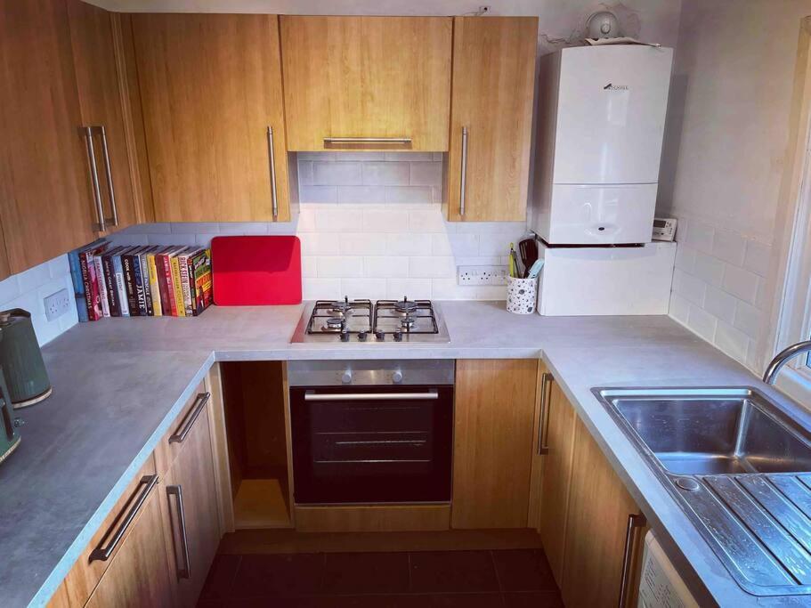 Chester/Handbridge Sleeps 9 + Netflix Hough Green Экстерьер фото