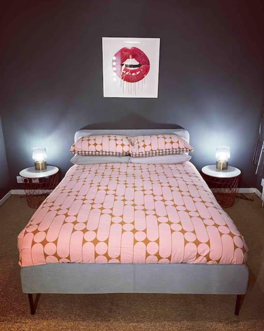 Chester/Handbridge Sleeps 9 + Netflix Hough Green Экстерьер фото